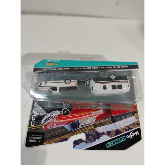 NIP Maisto Tow & Go 1:64 Die Cast 1993 Chevrolet 454 SS Pickup & Camper Trailer - Picture 3 of 5